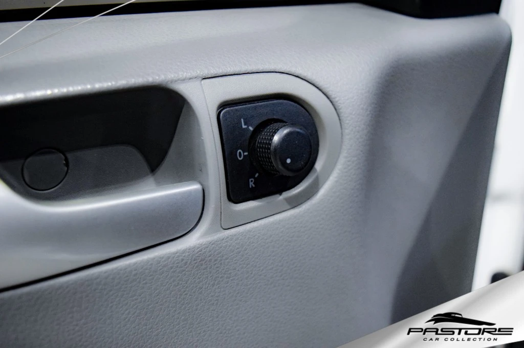 VW Voyage Highline 1.6