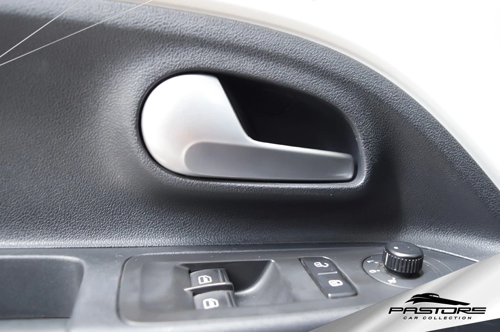 VW Up! Move MB 1.0 TSi