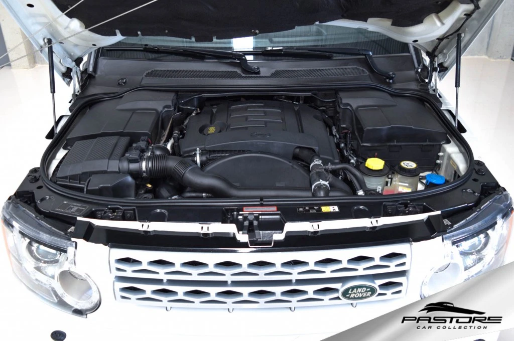 Land Rover Discovery 4 SDV6 SE