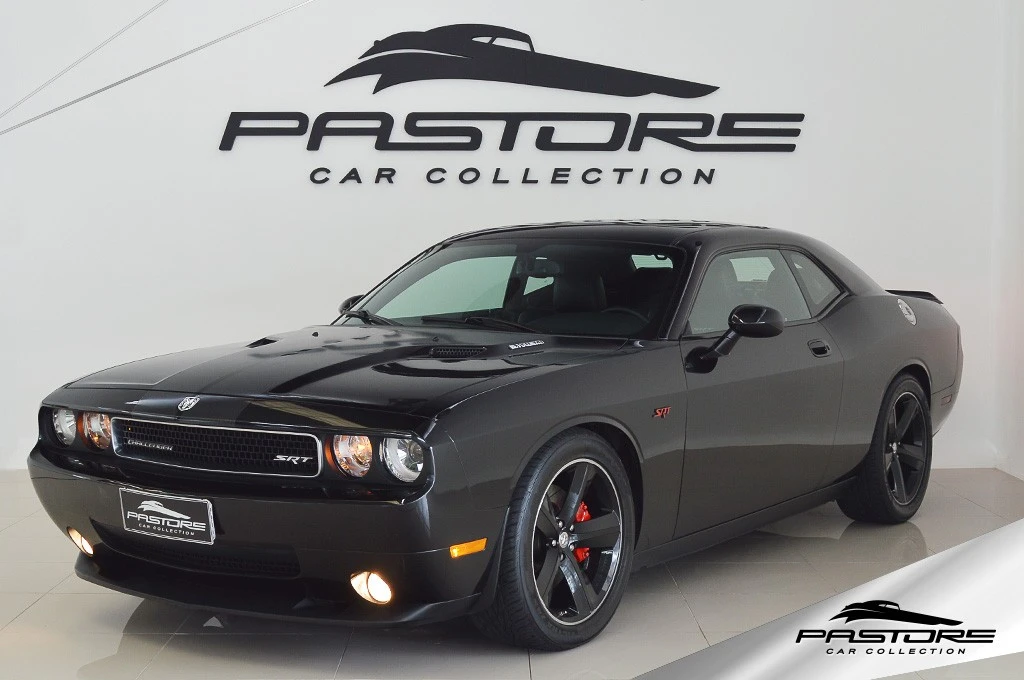 Dodge Challenger SRT8 First Edition