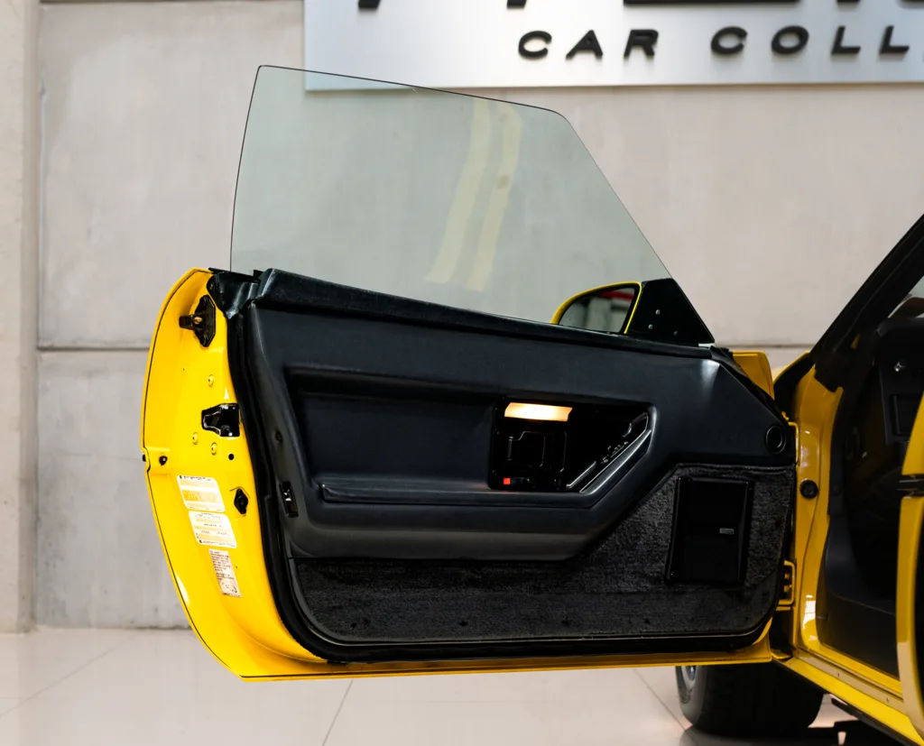 GM Corvette Pace Car – 1986