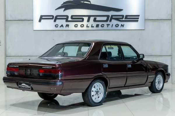 Chevrolet Opala Diplomata SE