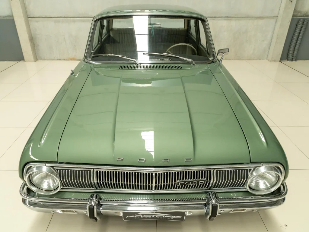 Ford Falcon