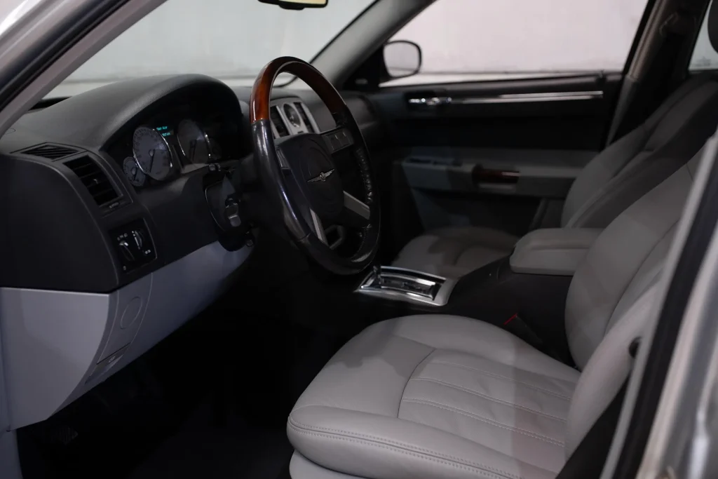 Chrysler 300C Touring V8 5.7 HEMI