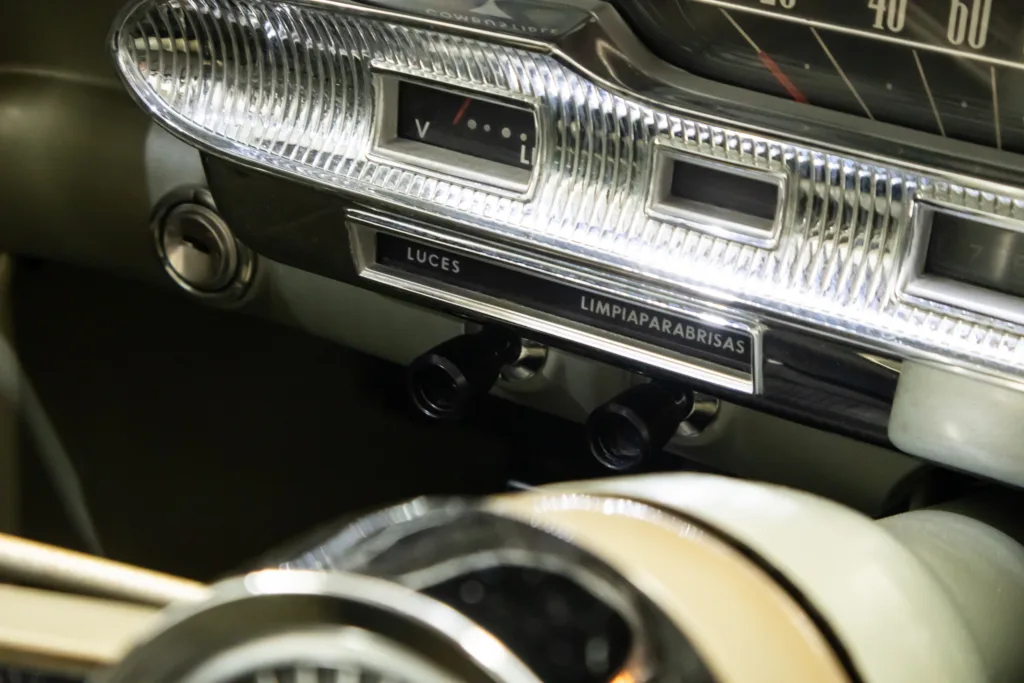 Ford Falcon