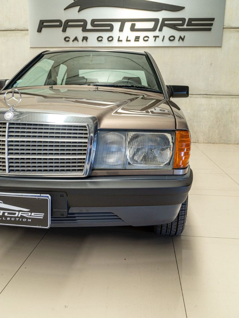 Mercedes-Benz 190 E