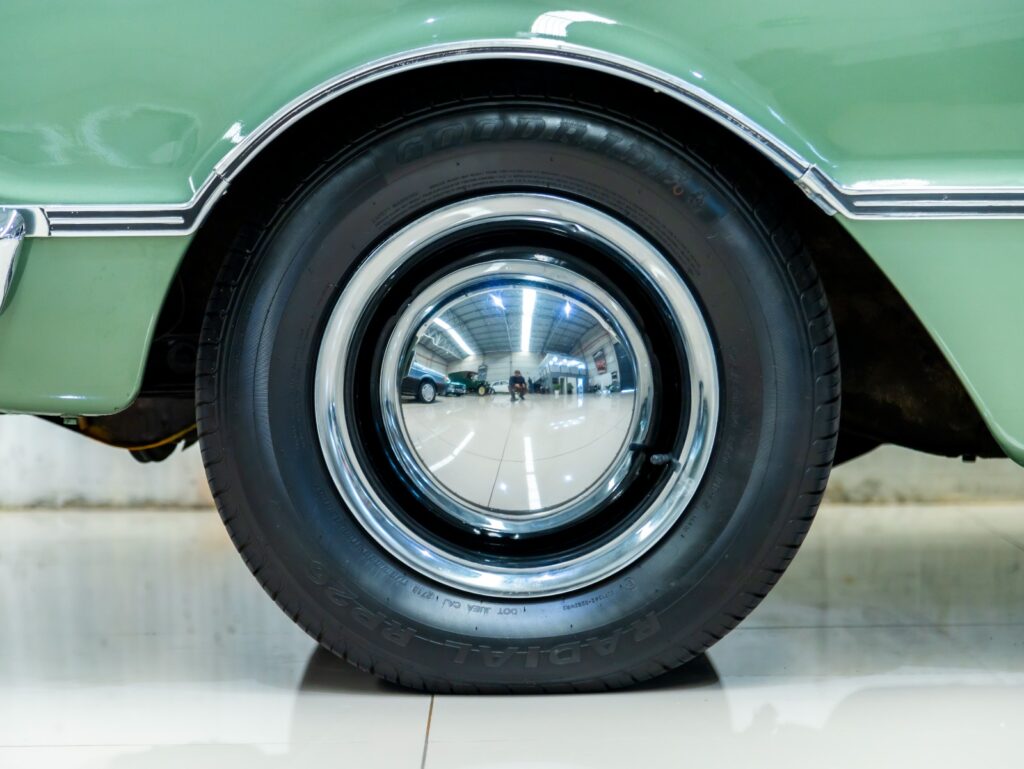 Ford Falcon