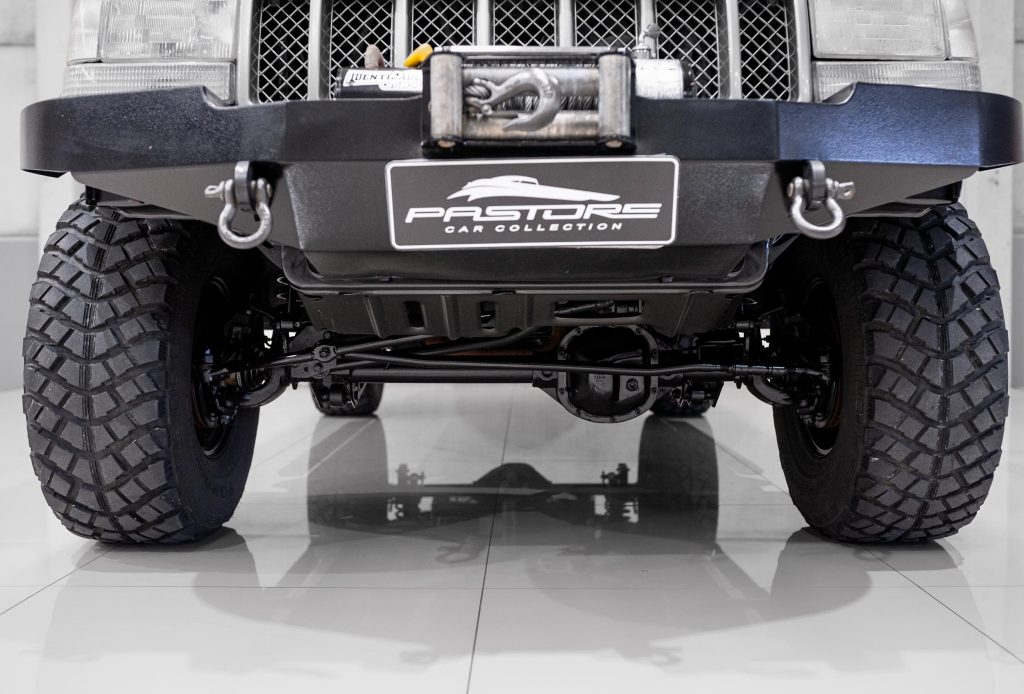 Jeep Grand Cherokee Limited V8 5.9