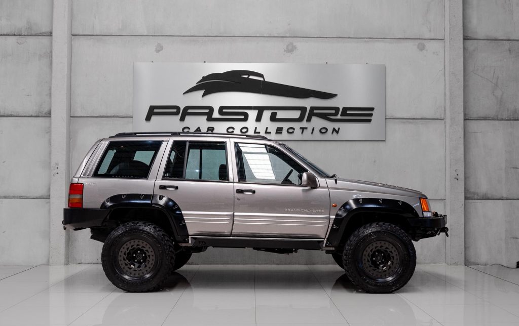 Jeep Grand Cherokee Limited V8 5.9