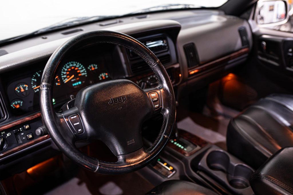 Jeep Grand Cherokee Limited V8 5.9