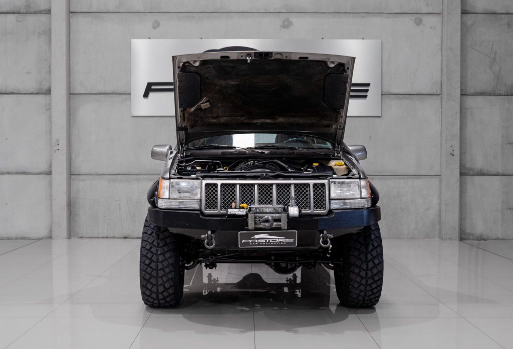 Jeep Grand Cherokee Limited V8 5.9