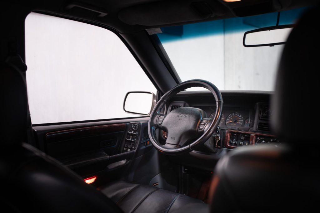 Jeep Grand Cherokee Limited V8 5.9