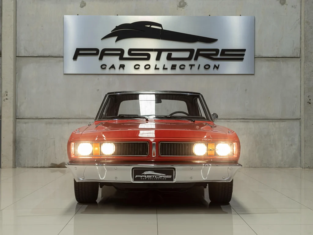 Dodge Charger R/T 5.2 V8