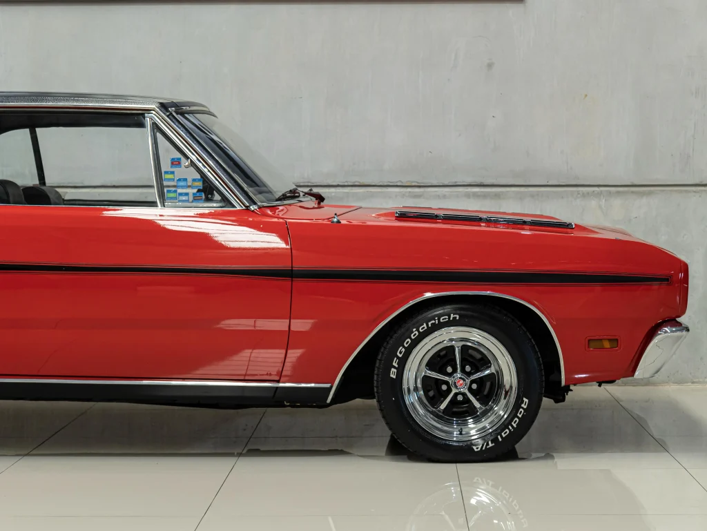 Dodge Charger R/T 5.2 V8