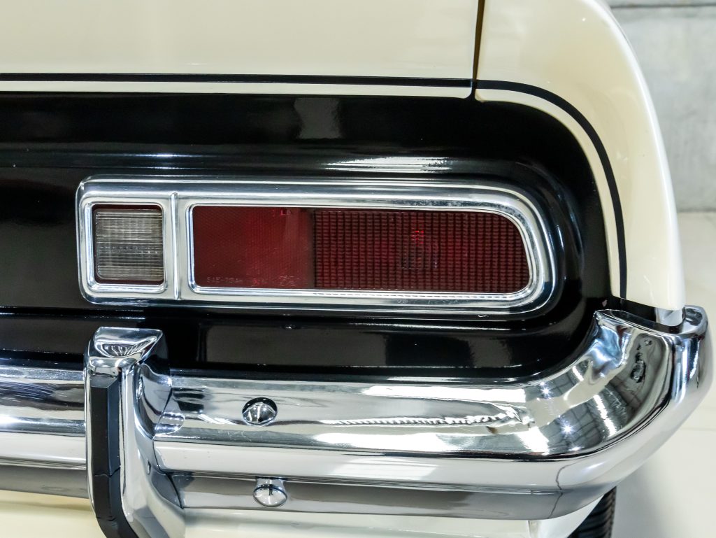 Ford Maverick Super V8 302