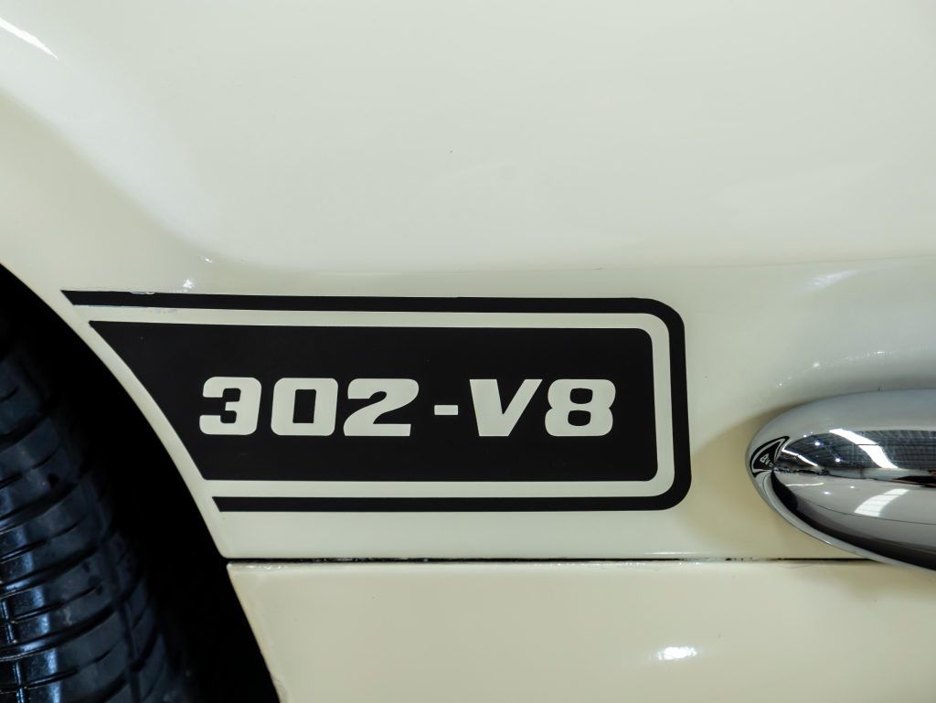 Ford Maverick Super V8 302