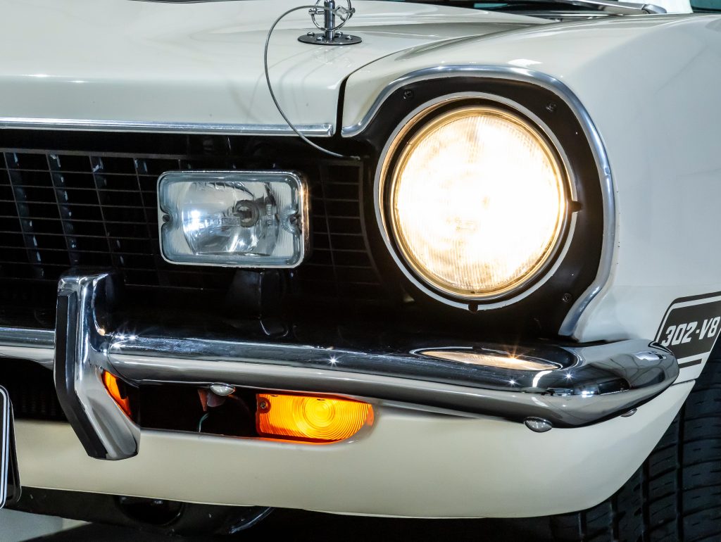 Ford Maverick Super V8 302