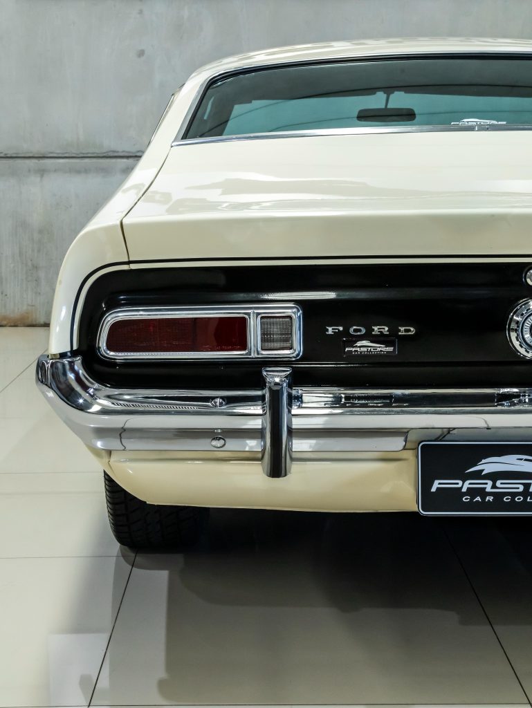 Ford Maverick Super V8 302