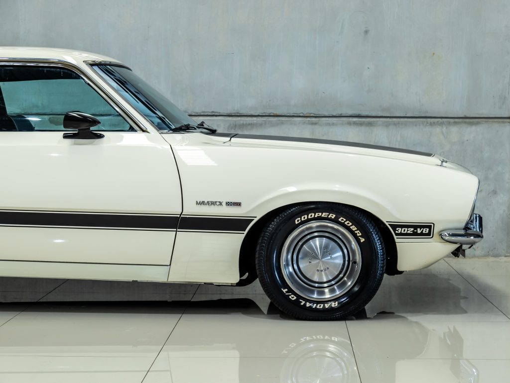 Ford Maverick Super V8 302