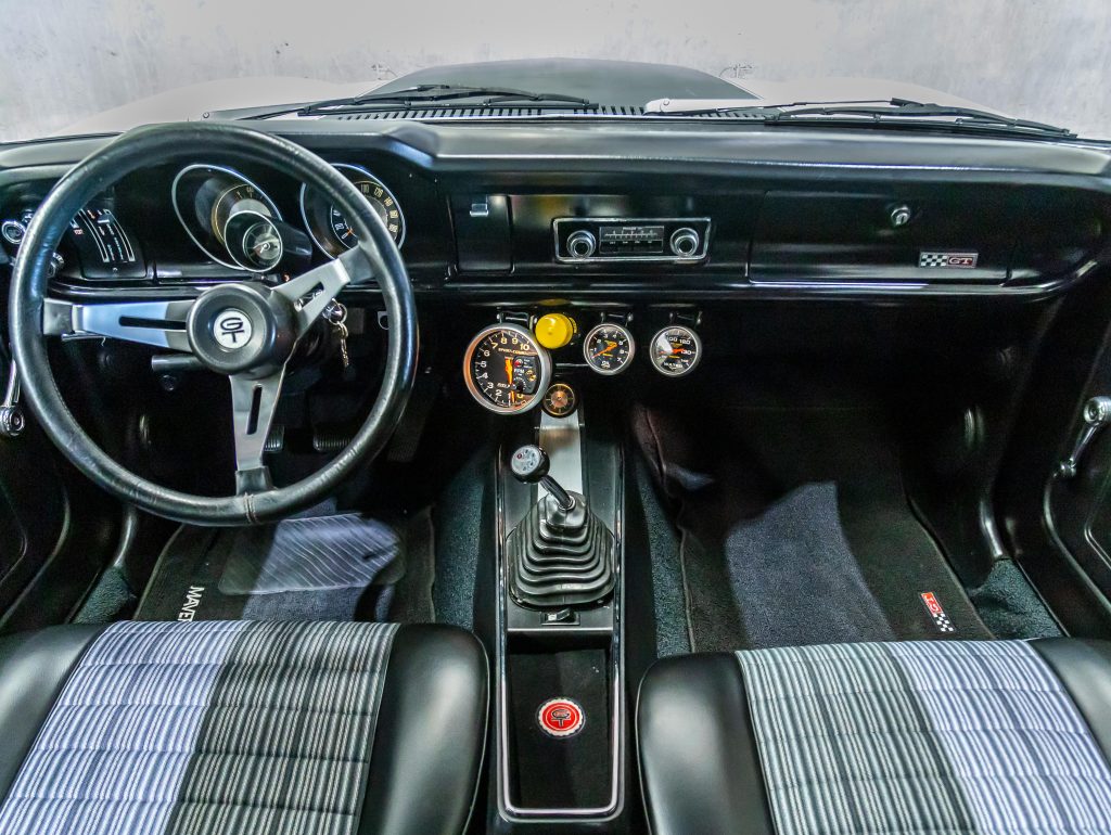 Ford Maverick Super V8 302