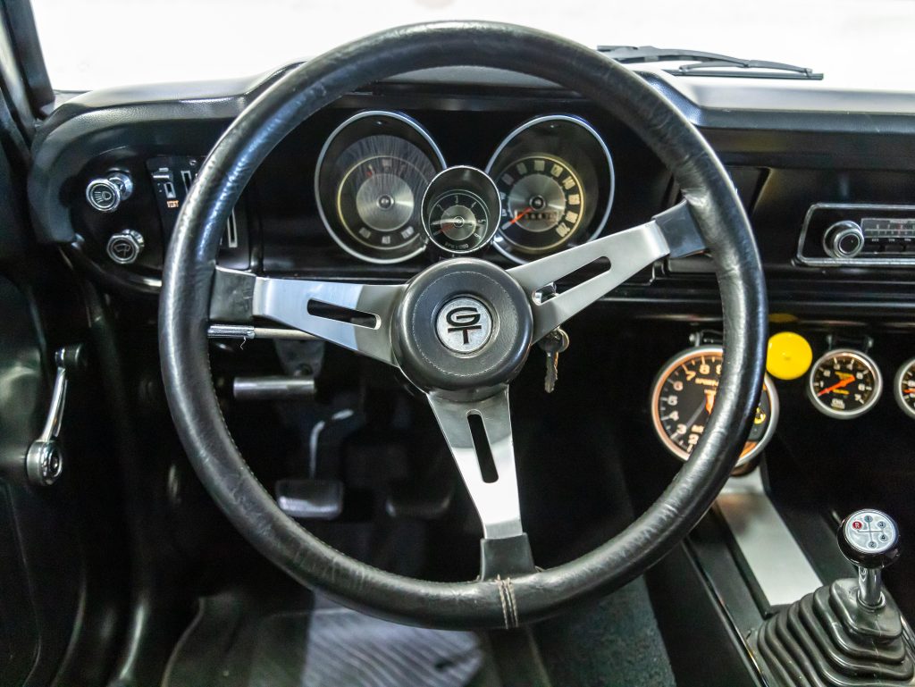 Ford Maverick Super V8 302