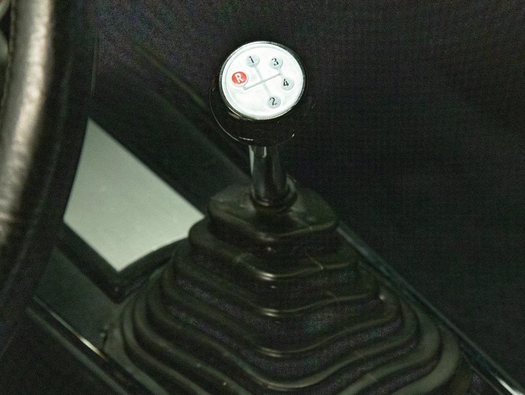 Ford Maverick Super V8 302