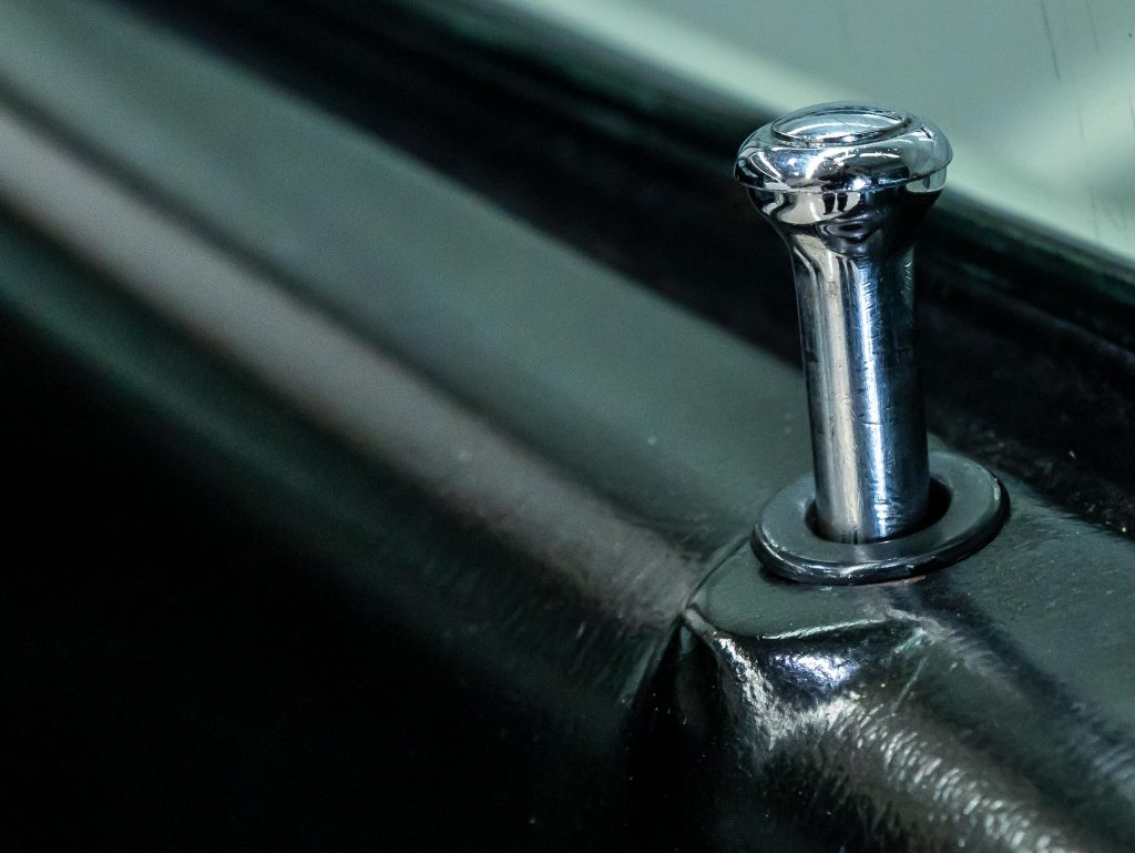 Ford Maverick Super V8 302