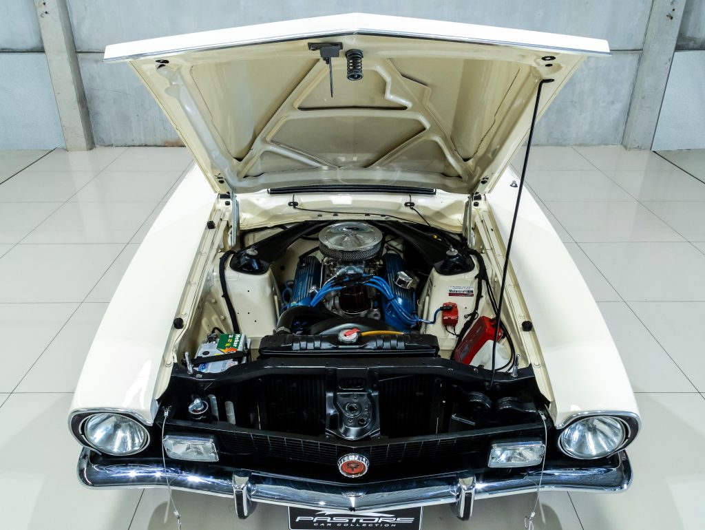 Ford Maverick Super V8 302