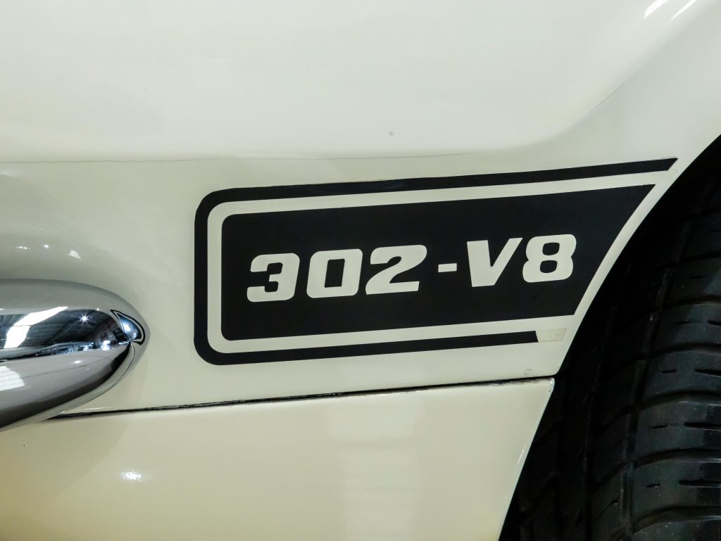 Ford Maverick Super V8 302