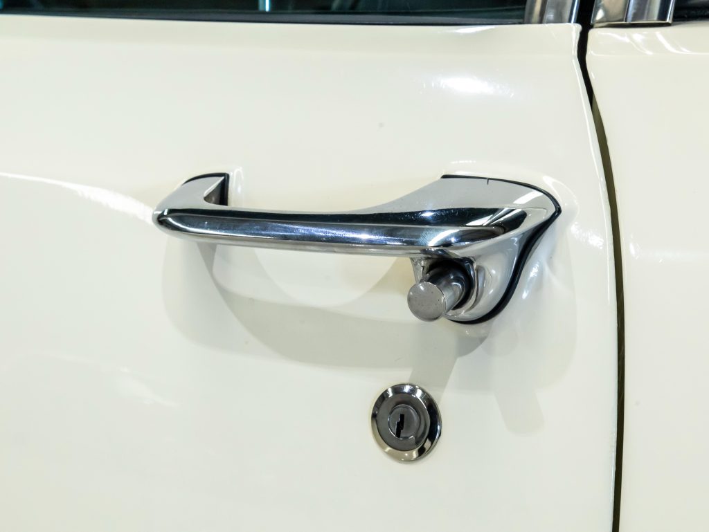 Ford Maverick Super V8 302