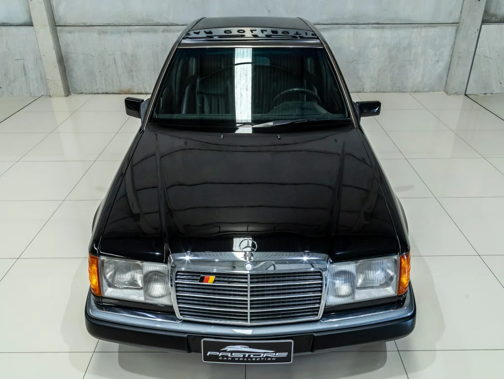 Mercedes-Benz E200