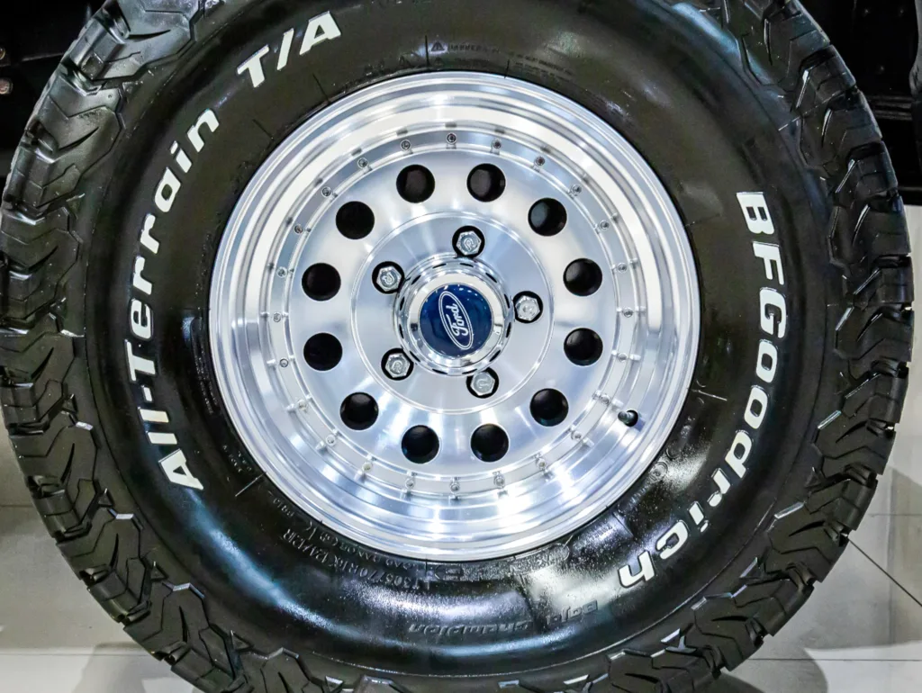 Ford F-1000 Turbo XL