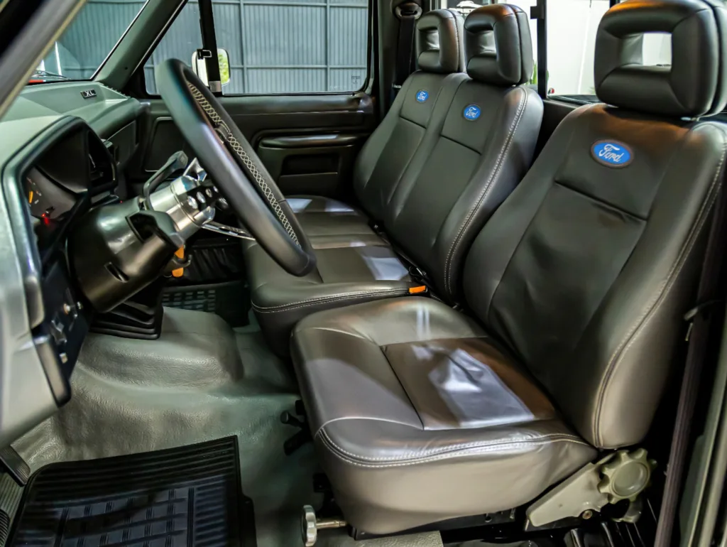 Ford F-1000 Turbo XL