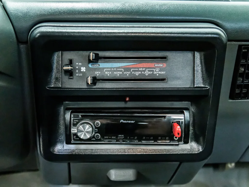Ford F-1000 Turbo XL