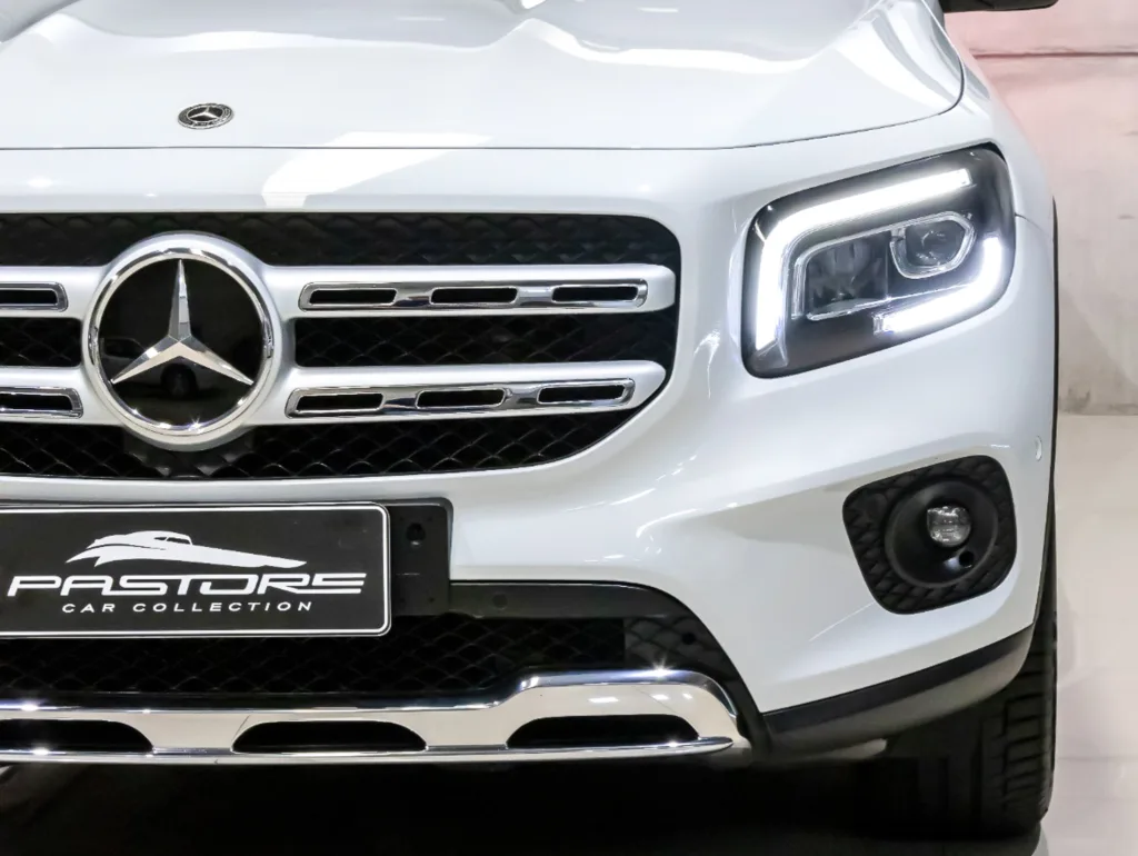 Mercedes-Benz GLB 200
