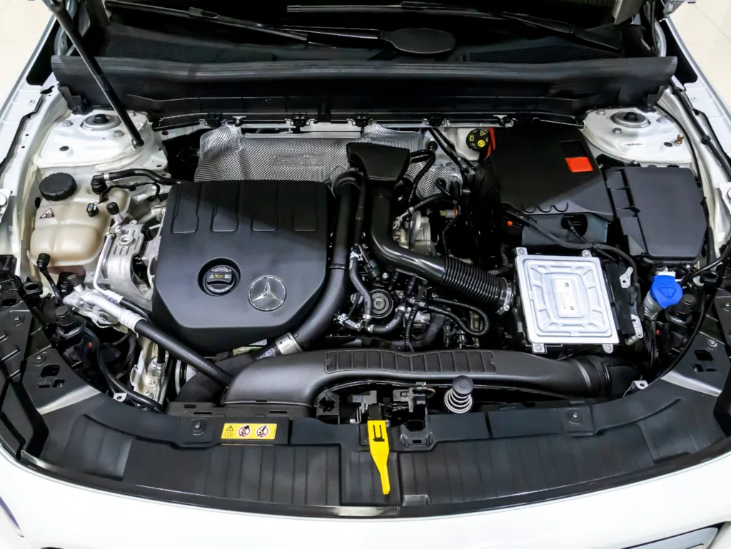 Mercedes-Benz GLB 200