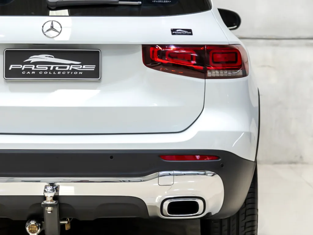 Mercedes-Benz GLB 200
