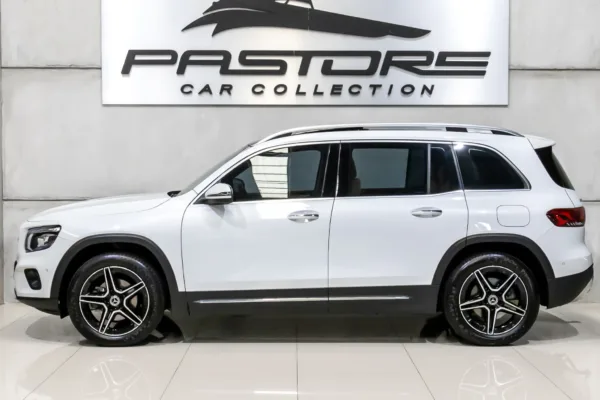 Mercedes-Benz GLB 200