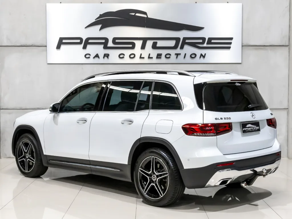 Mercedes-Benz GLB 200
