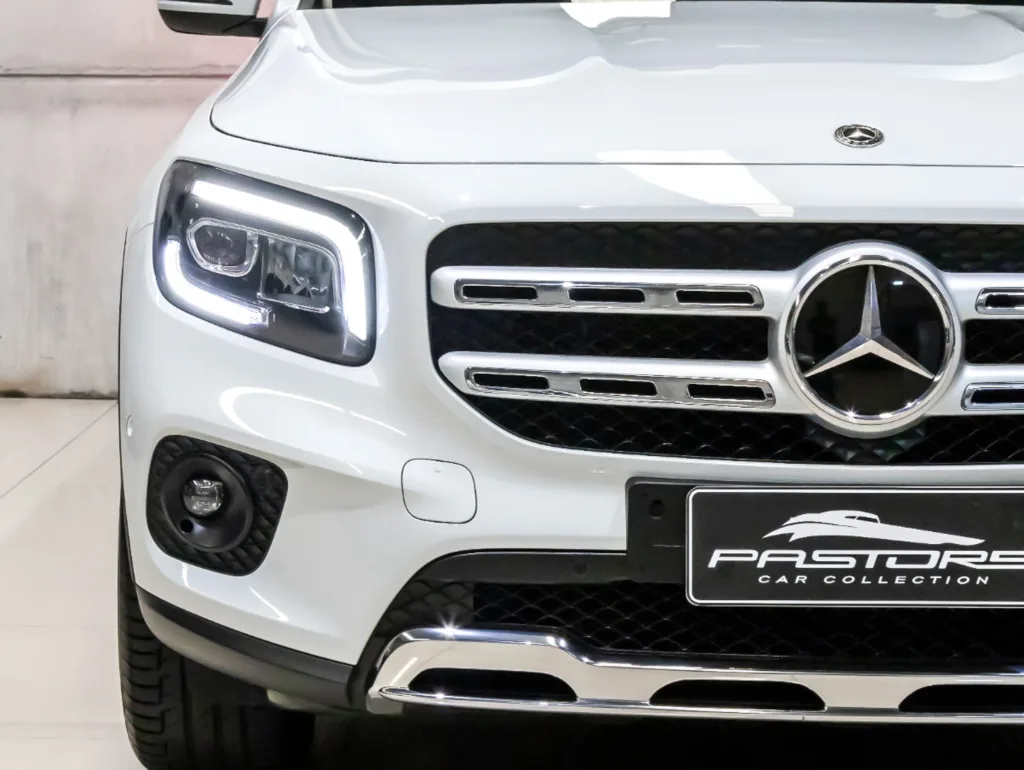 Mercedes-Benz GLB 200