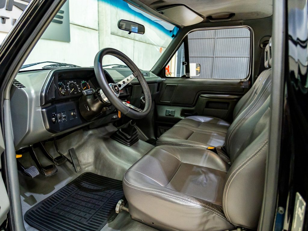 Ford F-1000 Turbo XL