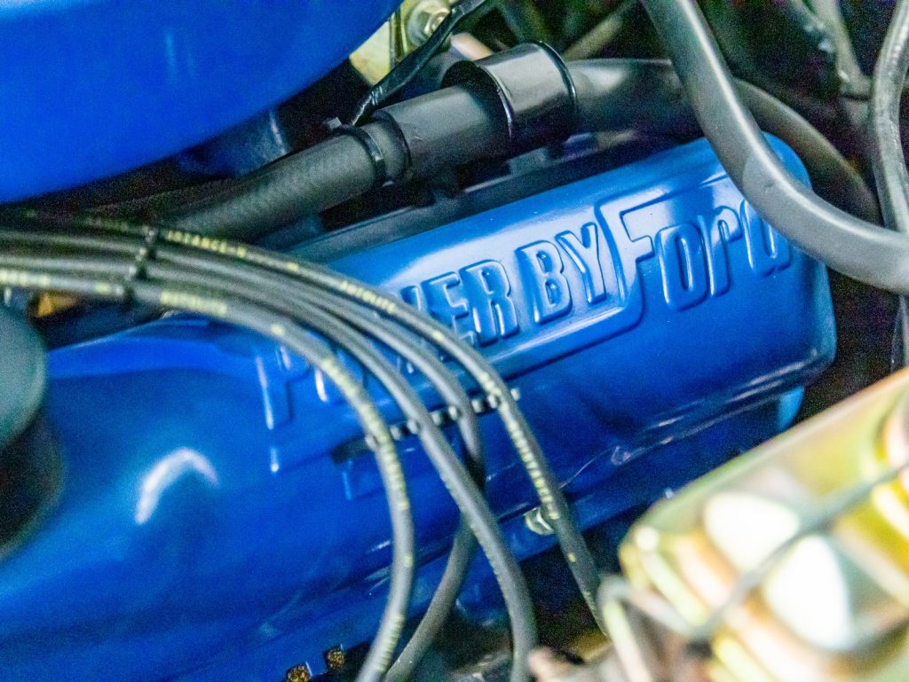 Ford Thunderbird Landau 4-Door