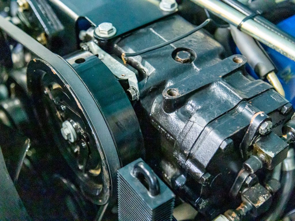 Ford Thunderbird Landau 4-Door