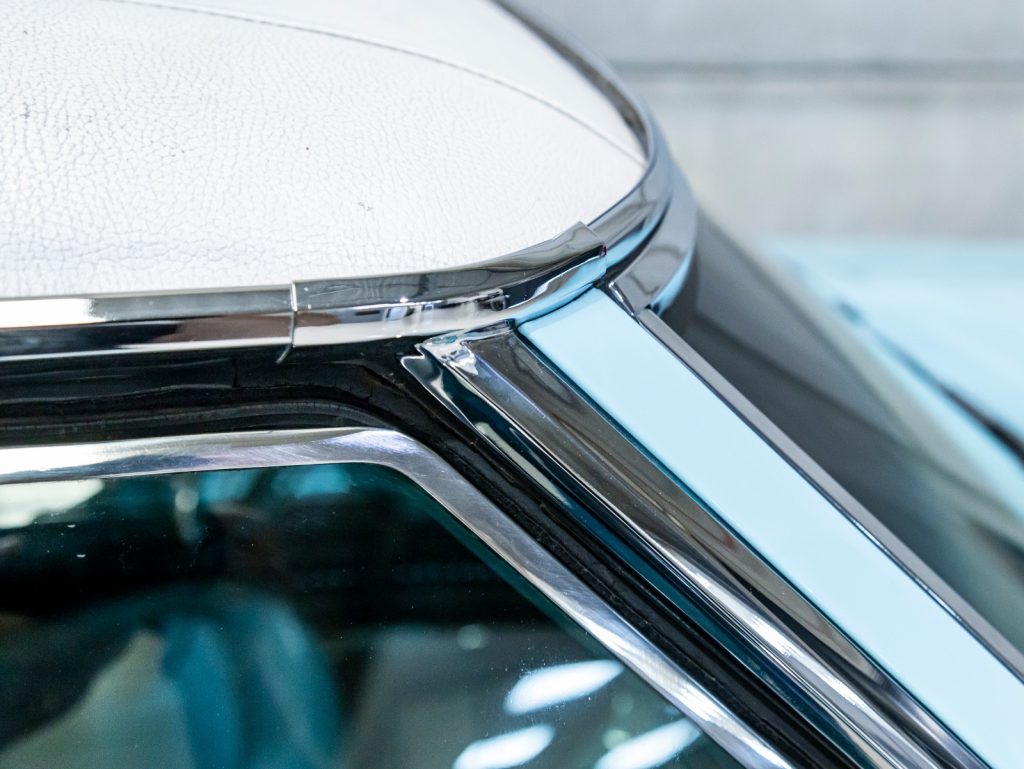 Ford Thunderbird Landau 4-Door