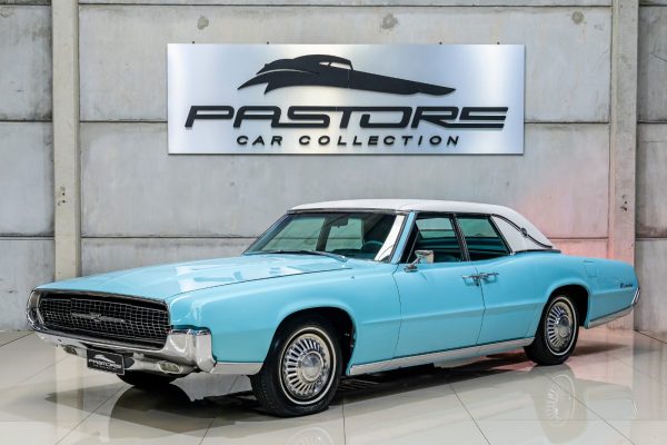 Ford Thunderbird Landau 4-Door