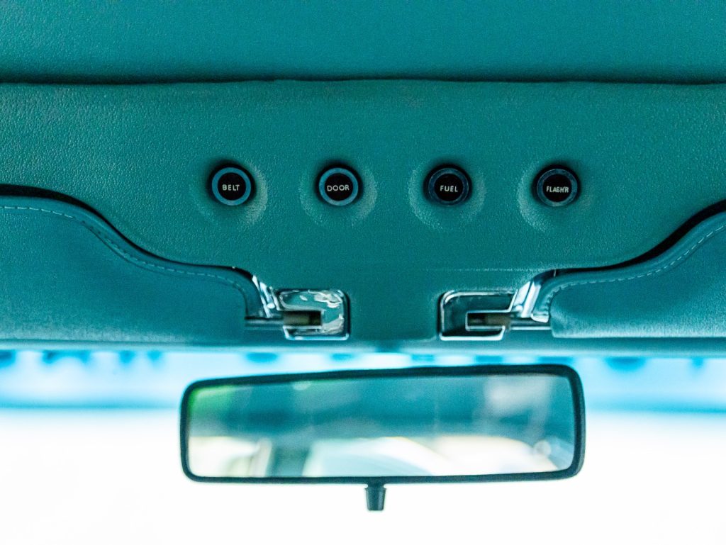 Ford Thunderbird Landau 4-Door