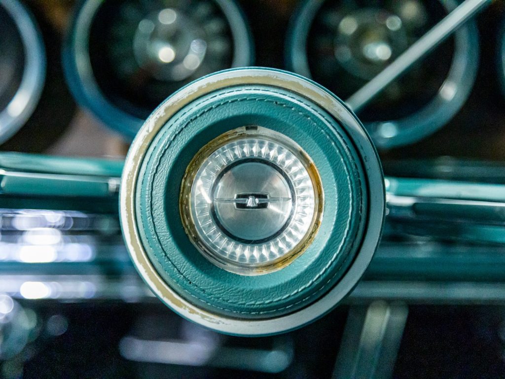 Ford Thunderbird Landau 4-Door