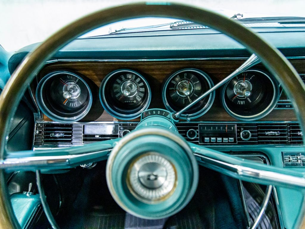 Ford Thunderbird Landau 4-Door