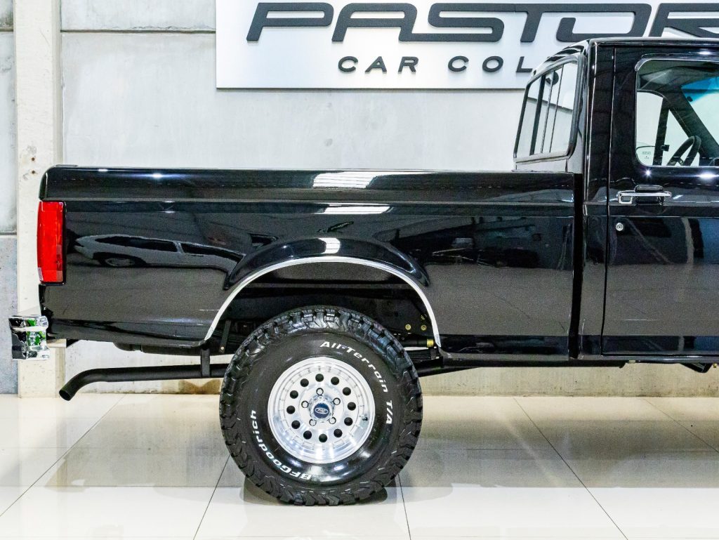 Ford F-1000 Turbo XL