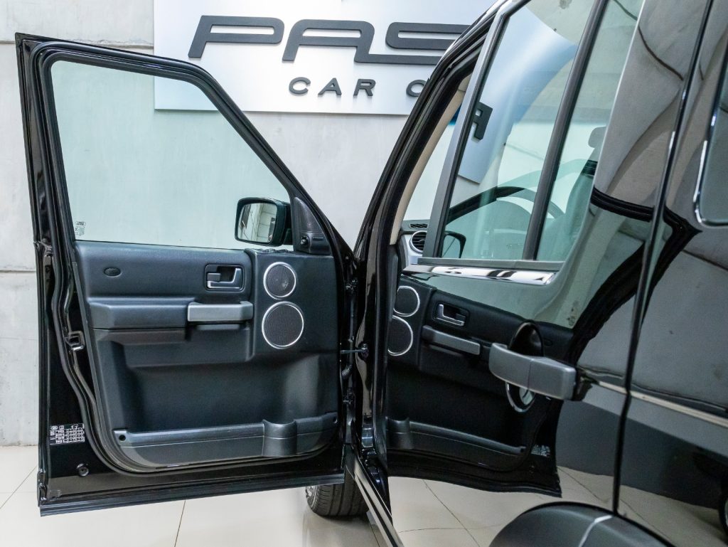 Land Rover Discovery 3 HSE 2.7 V6